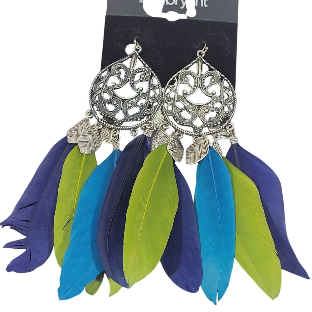 Lane‎ Bryant Silver Tone Feather Chandelier Earrings With Leaf Accents